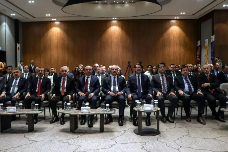 çünük